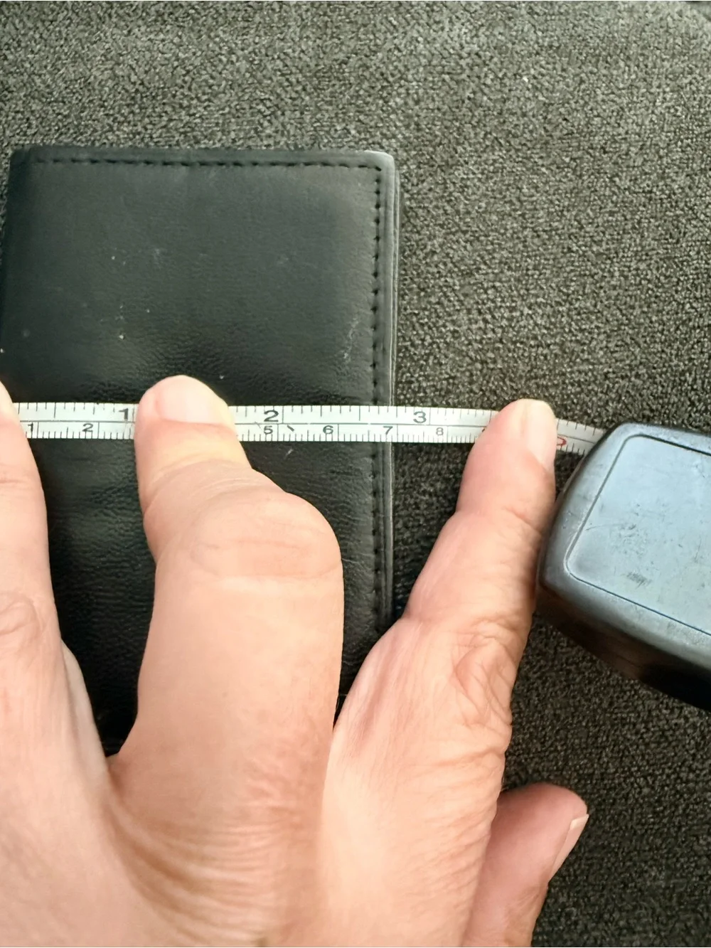 Simple Black Leather Card Holder